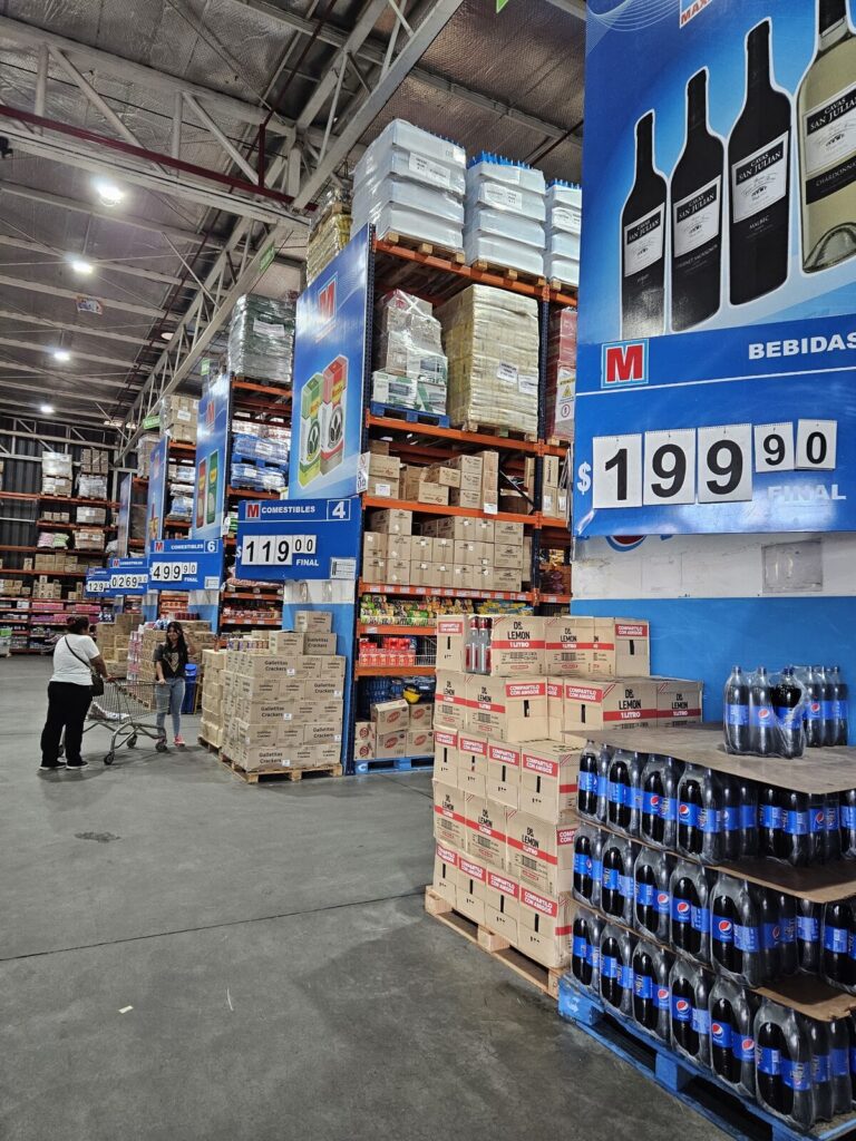 Mayorista Yaguar – equipamiento Almacenar