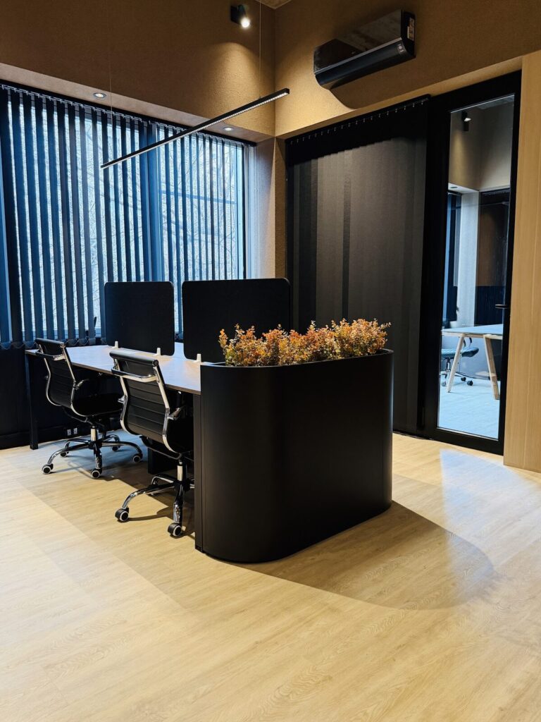 Oficinas Gallion – equipamiento Almacenar