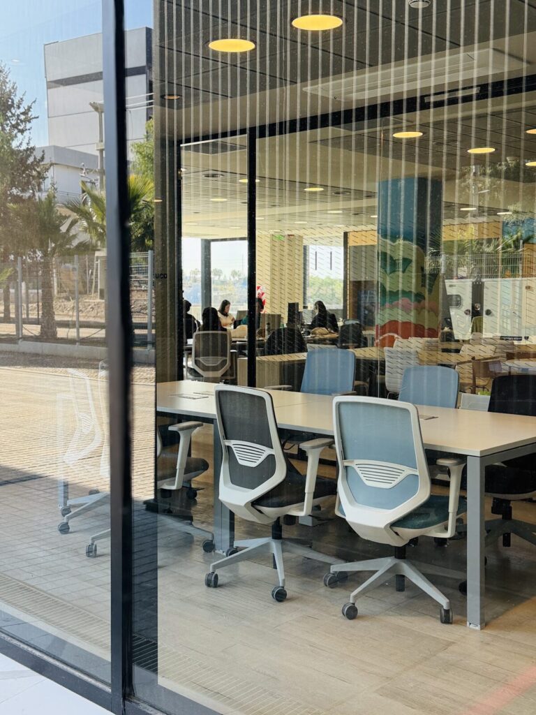 Regus Mendoza – equipamiento Almacenar