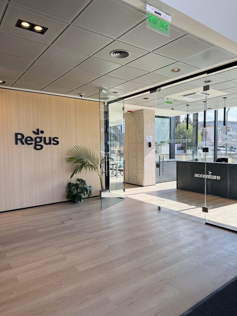 Regus Mendoza – equipamiento Almacenar
