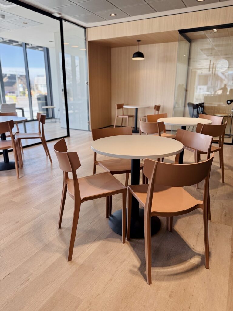 Regus Mendoza – equipamiento Almacenar